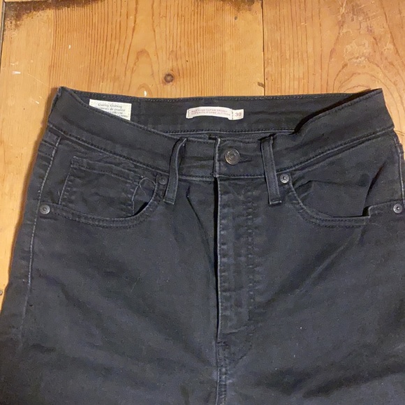 Bundle30- Levi Mile High Super Skinny - Picture 2 of 3